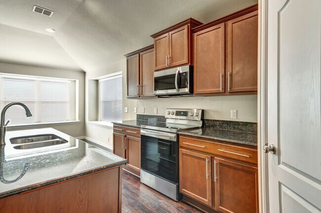 Building Photo - 4936 Lemon Grove Dr