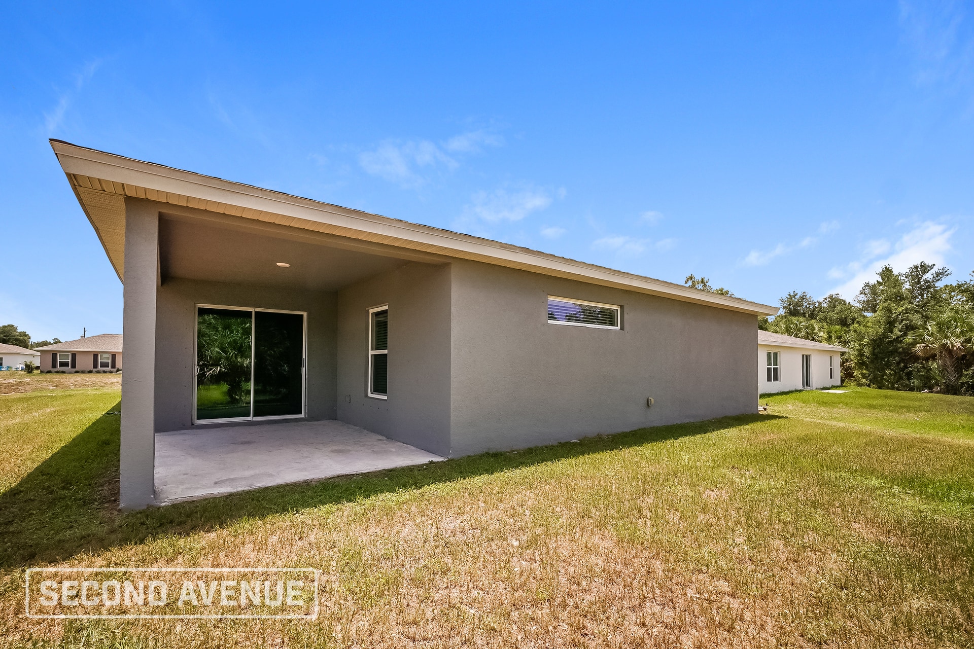 Building Photo - 5233 Farmington Ave