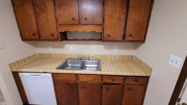Building Photo - 10844 US-98