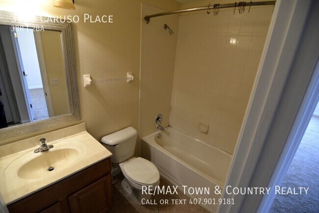 Building Photo - Oviedo Townhome for Rent in Hawthorne Glen