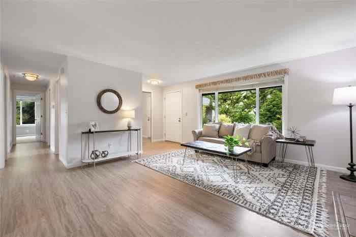 Building Photo - 33240 37th Pl SW