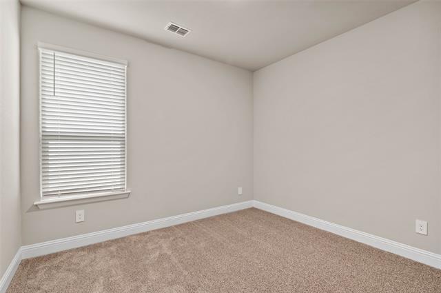 Building Photo - 3032 Lionsgate Dr