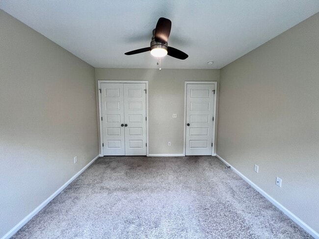 Building Photo - Gorgeous new construction in Norfolk!