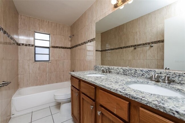 Building Photo - 3321 Knightsbridge Rd