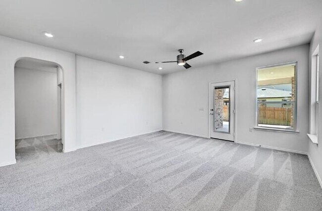 Building Photo - 12529 Hallstatt Dr