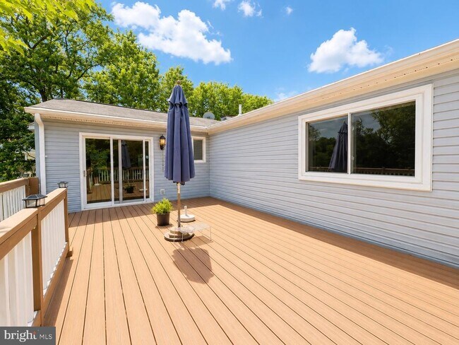 Building Photo - 13354 Jasper Ct