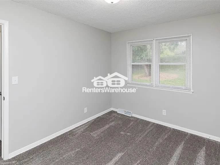 Building Photo - 2418 Boston Ave