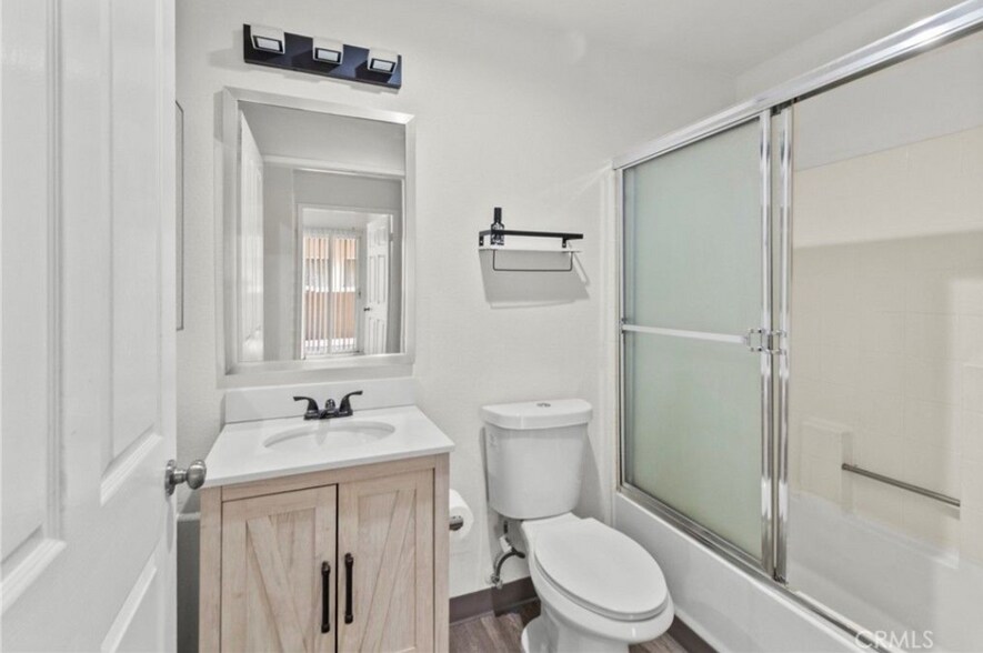 Building Photo - 19350 Sherman Way