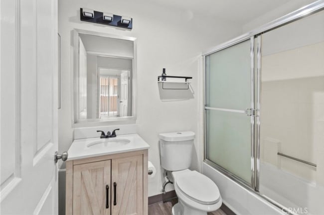 Building Photo - 19350 Sherman Way