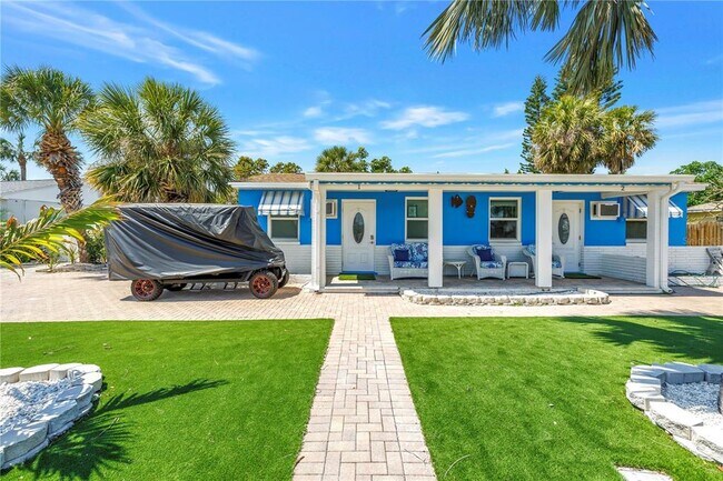 Building Photo - 6892 Gulf Winds Dr