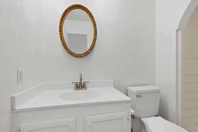 Building Photo - 716 Via Altos