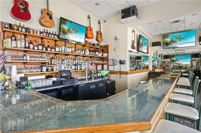 Building Photo - 4215 Gator Trace Ave