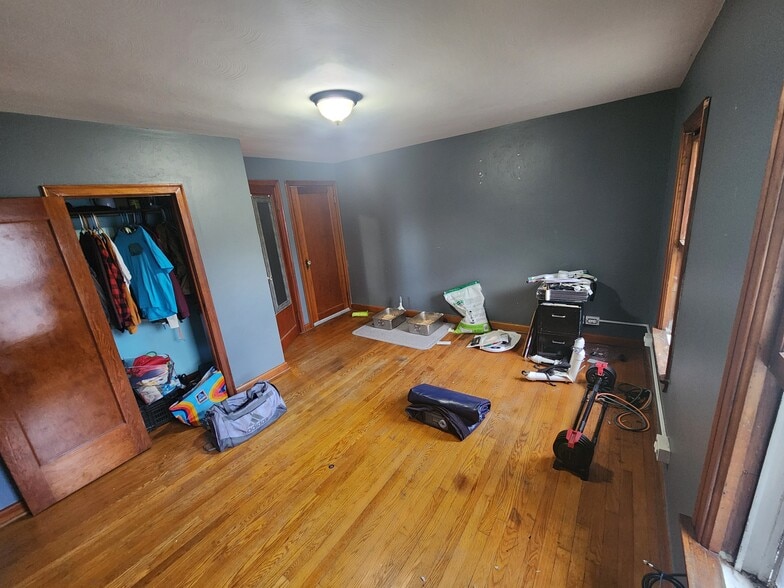 Attic space is attached to this room - 78 Mygatt St