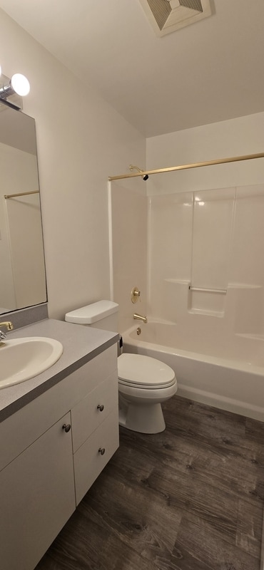 Building Photo - 5106 Green Lake Way N