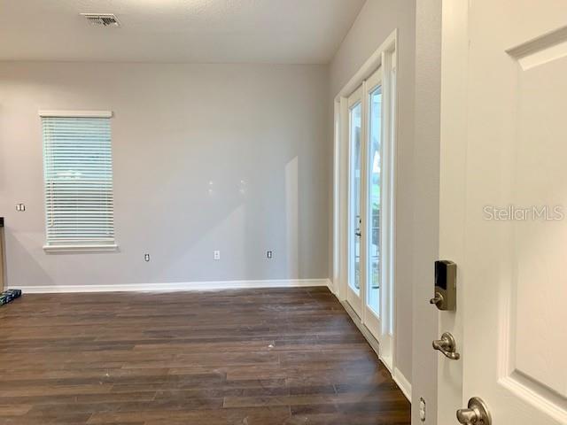 Building Photo - 11049 Bagley Aly