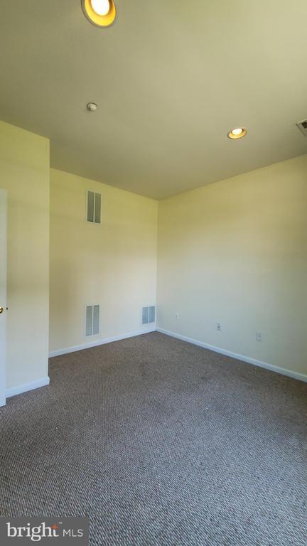 Building Photo - 2644 Didelphis Dr