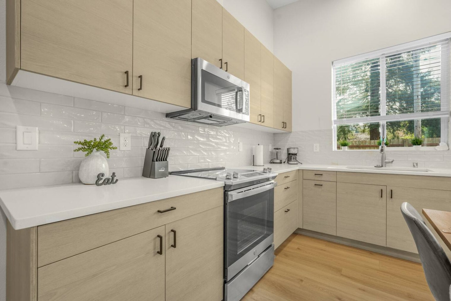 Building Photo - 15206 NE 96th St