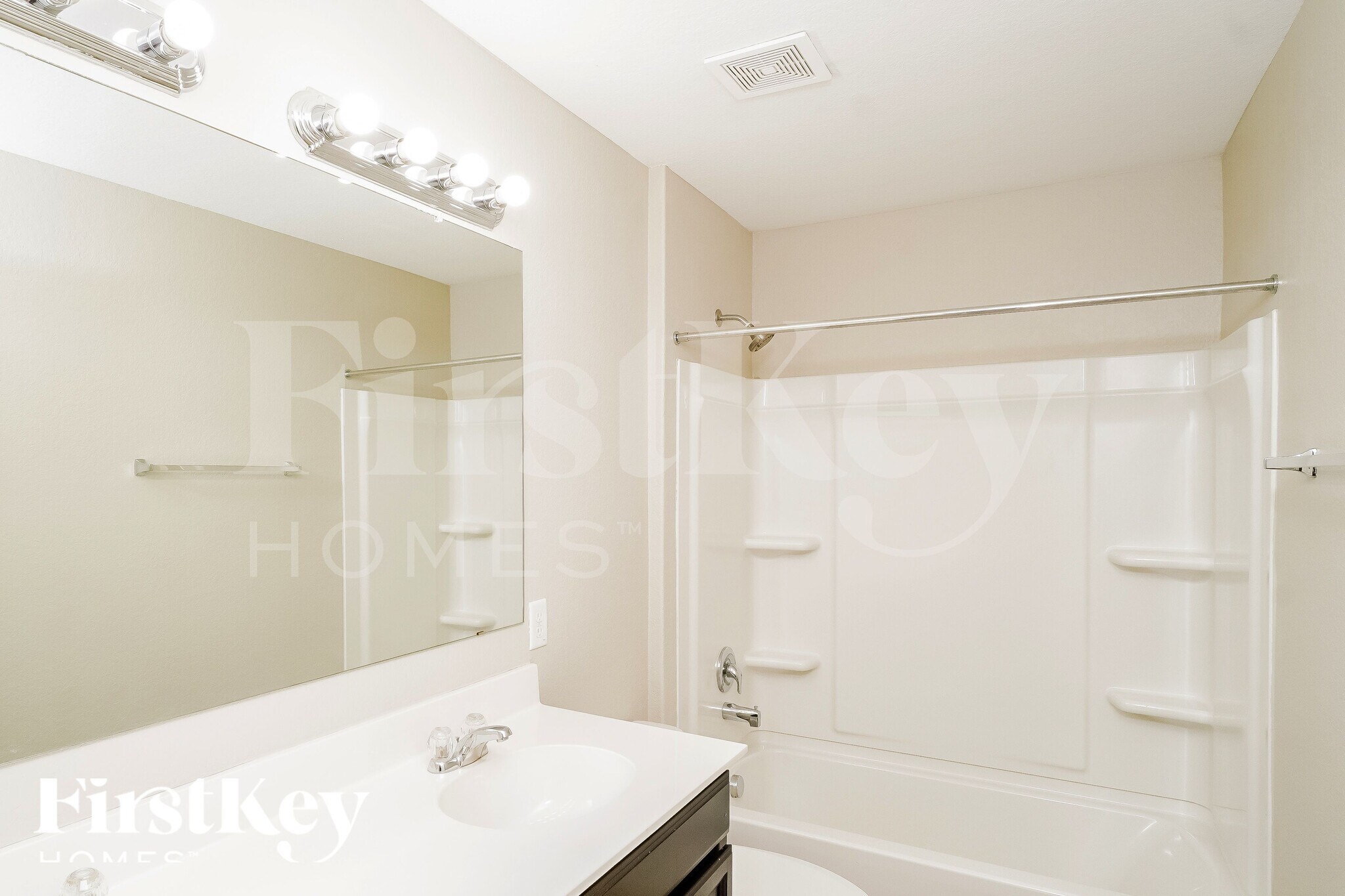 Building Photo - 10514 Century Farm Dr