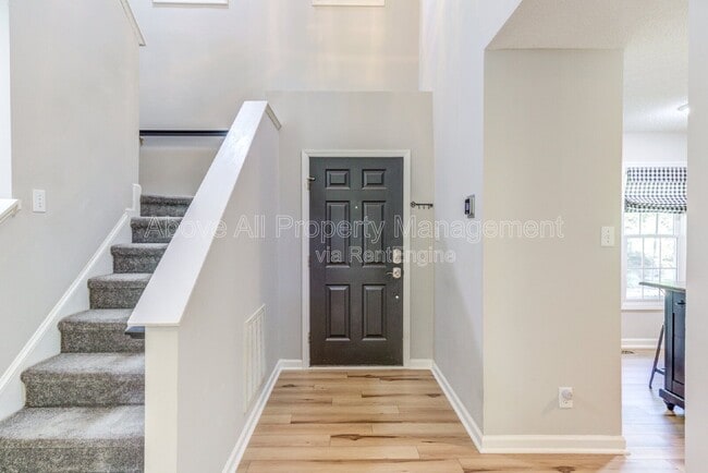 Building Photo - 103 Unaka Ct