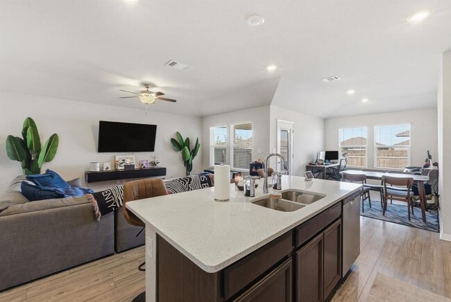 Building Photo - 17800 Fairbridge Ln