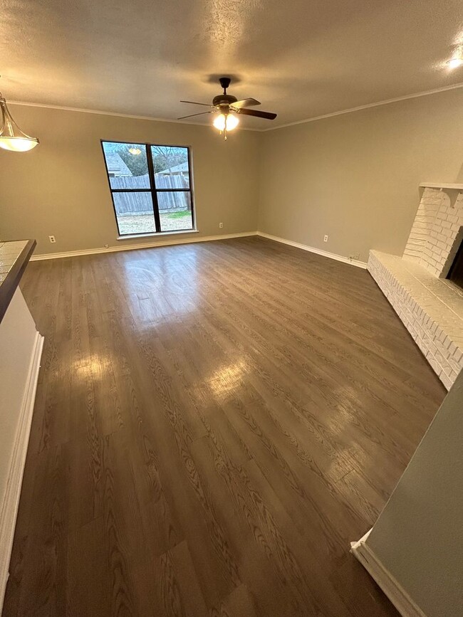 Building Photo - A hassle-free lifestyle