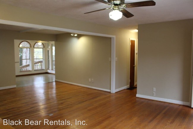 Building Photo - 3 br, 2 bath House - 29 Wentworth Ave