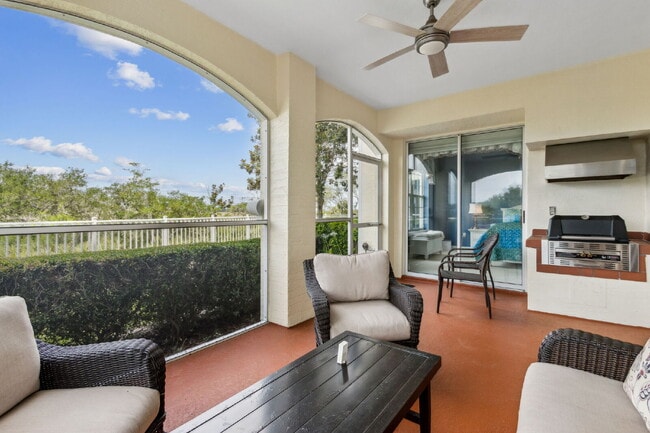 Building Photo - Fully Furnished 3/3 Ocean Grande Condo