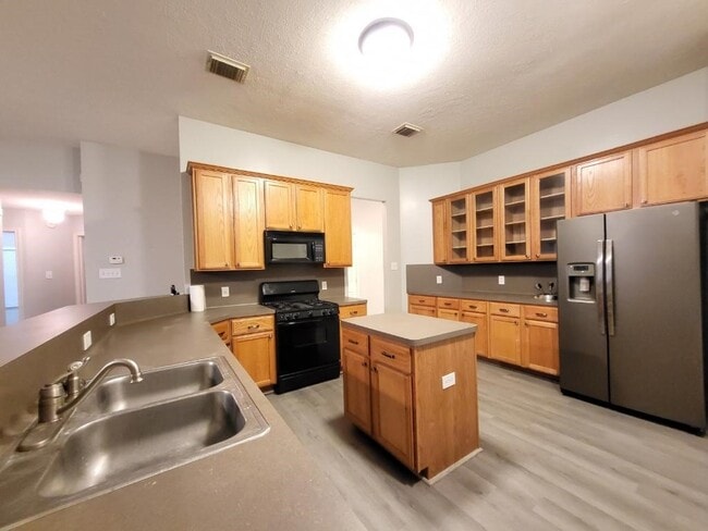 Building Photo - 10611 Sunswept Fields Ln
