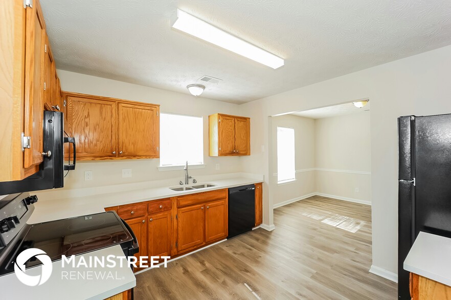 Building Photo - 10619 Cherry Cove