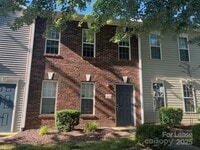 Building Photo - 128 Locomotive Ln