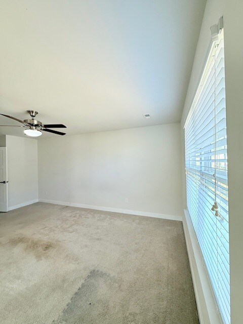 Building Photo - 208 Clearwood Dr