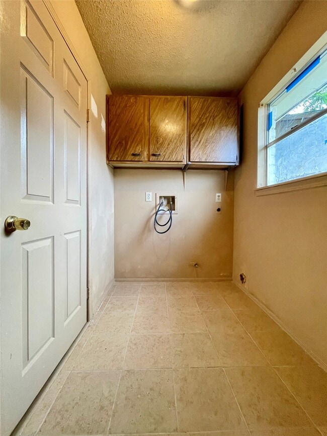 Building Photo - 5418 Dove Forest Ln