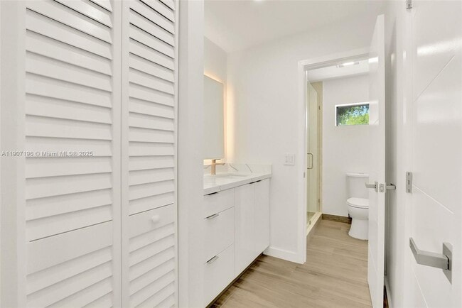 Building Photo - 9210 SW 136th St Cir