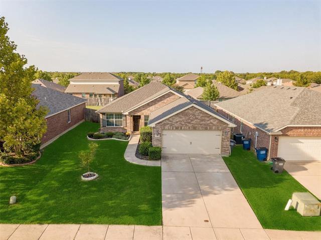 Building Photo - 325 Crosscreek Dr