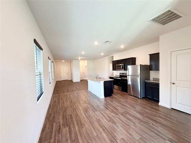 Building Photo - 360 Bell Rings Dr