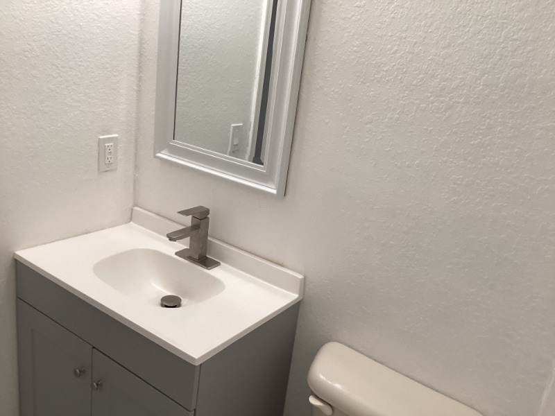 Building Photo - 2736 SE 15th Rd