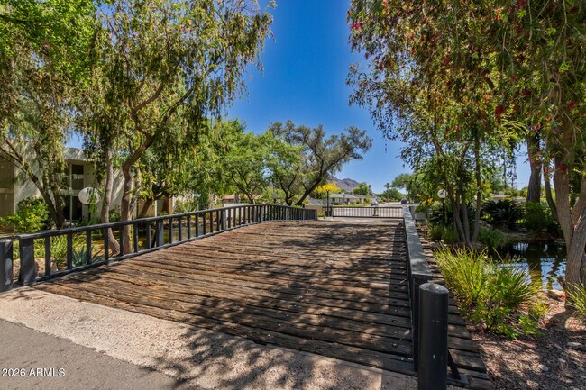 Building Photo - 4656 N 40th St