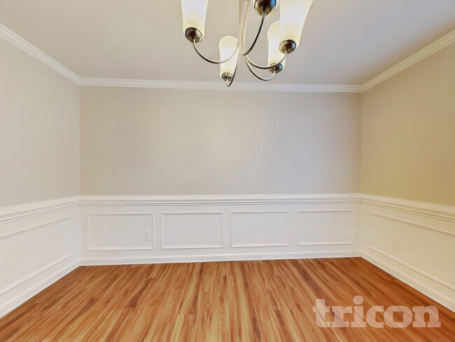 Building Photo - 1756 Pinnacle Oaks Dr