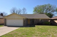 Building Photo - 616 Mountain Laurel Ln