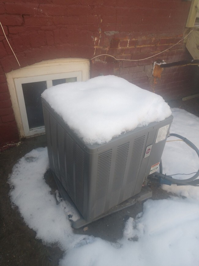 Central AC - 402 E Lorraine Ave