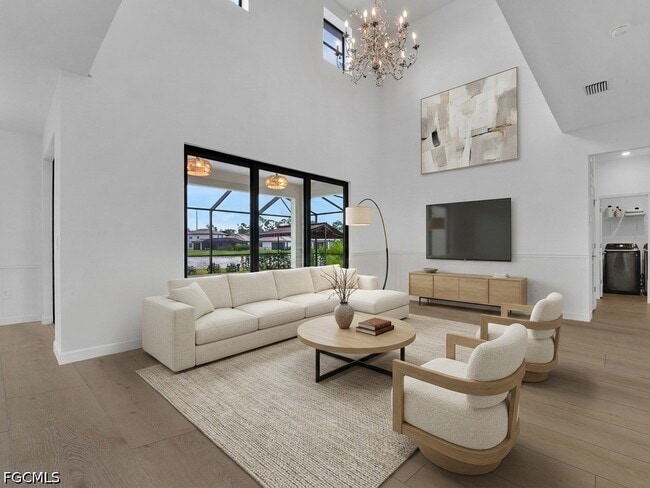 Building Photo - 10883 Timber Creek Dr