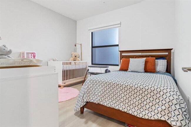 Building Photo - 8055 NW 104th Ave