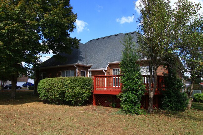 Building Photo - 2123 Moonlite Ct