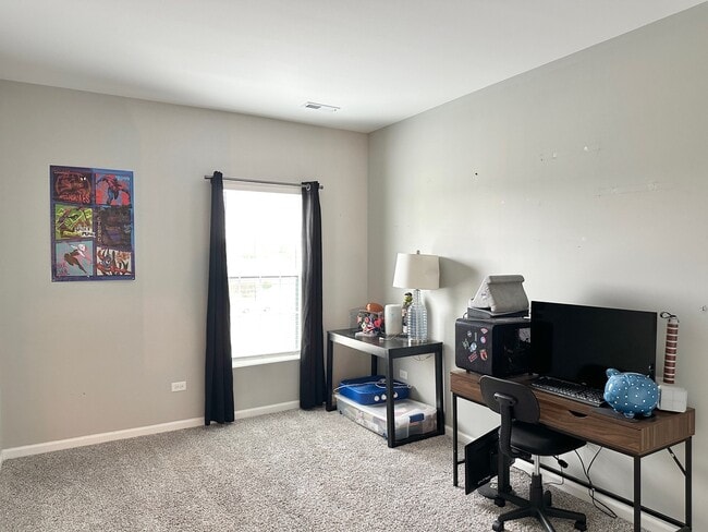 Building Photo - 11808 Coral St