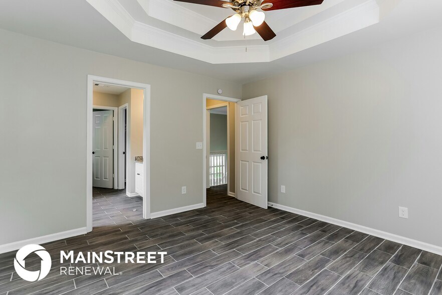 Building Photo - 147 Portland Rd