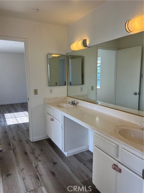 Building Photo - 709 W Duarte Rd