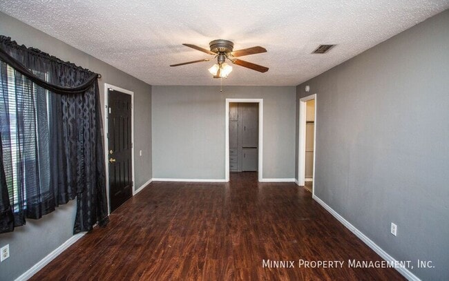 Building Photo - 4611 33rd St