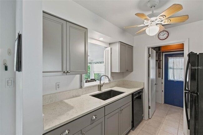 Building Photo - 40319 Orange Cir
