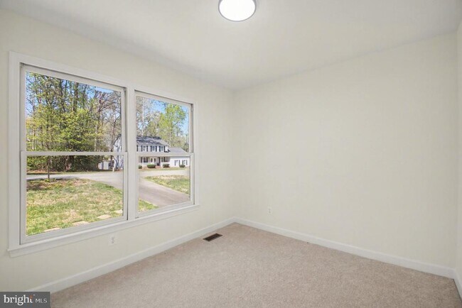 Building Photo - 232 Choptank Rd