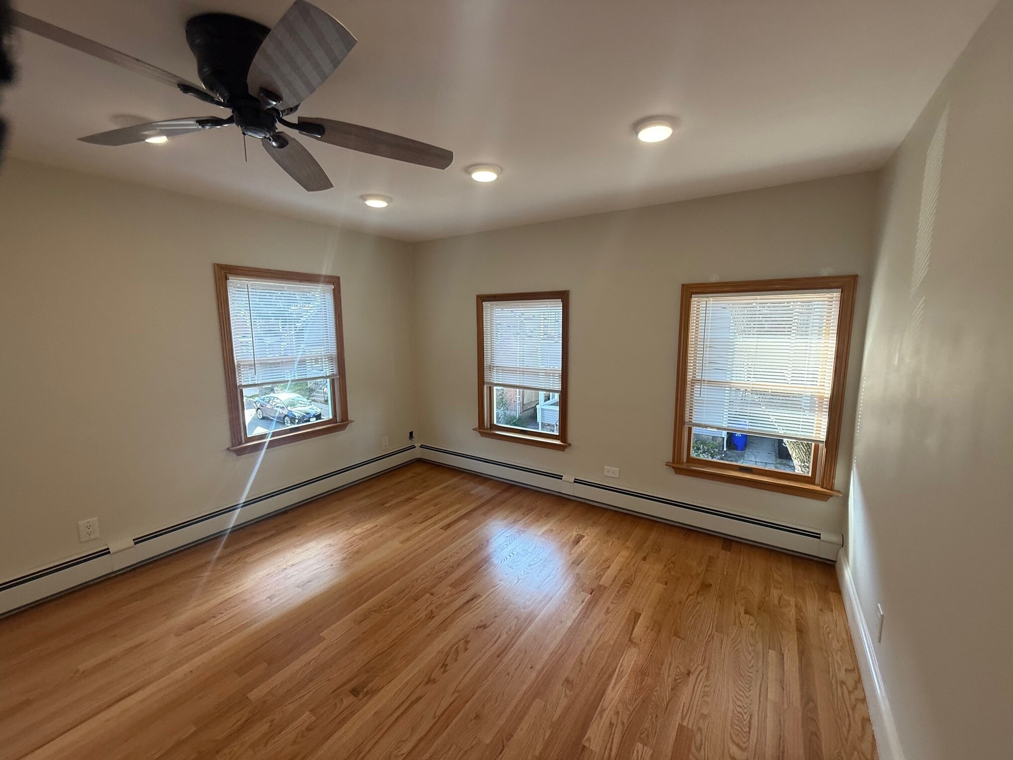 Building Photo - 48 Shannon St